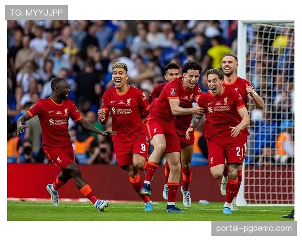 利物浦对阵诺丁汉森林半场0-0，红军控球占优难破僵局